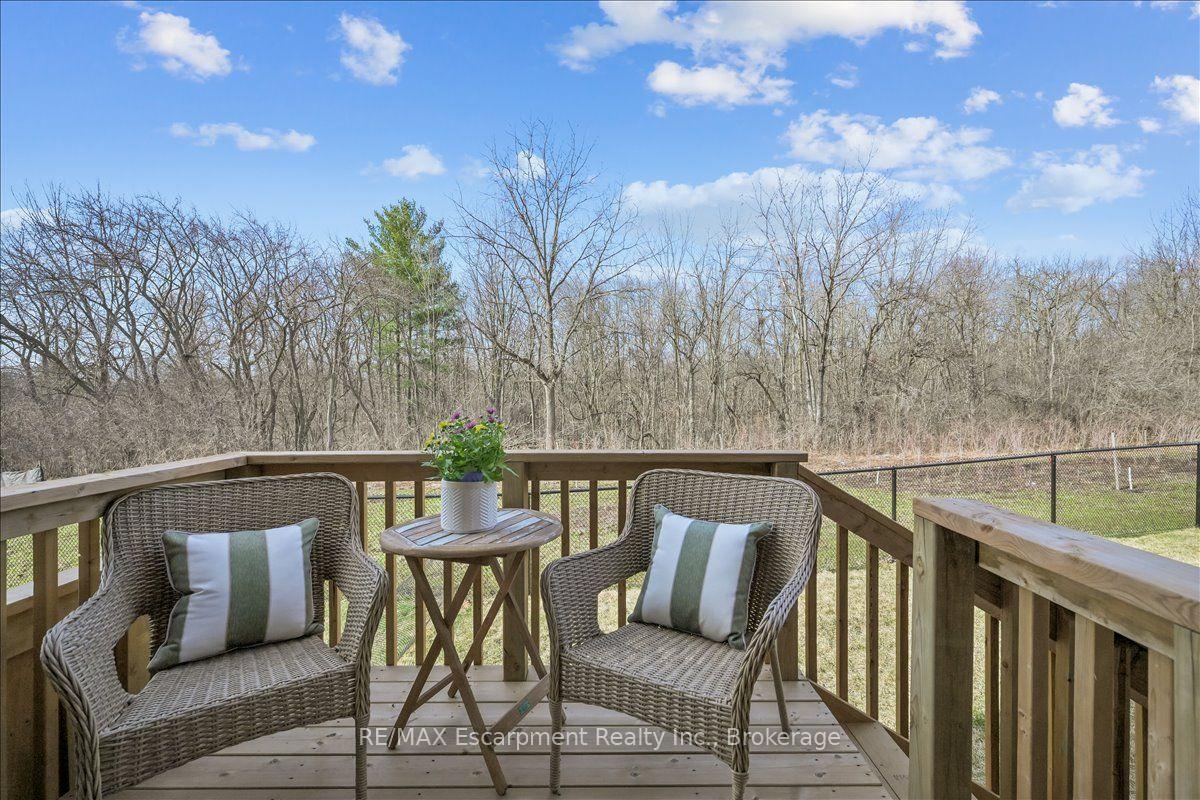 Photo 37 of 2092 Ellerston Common, Burlington, Tyandaga — HOMEH