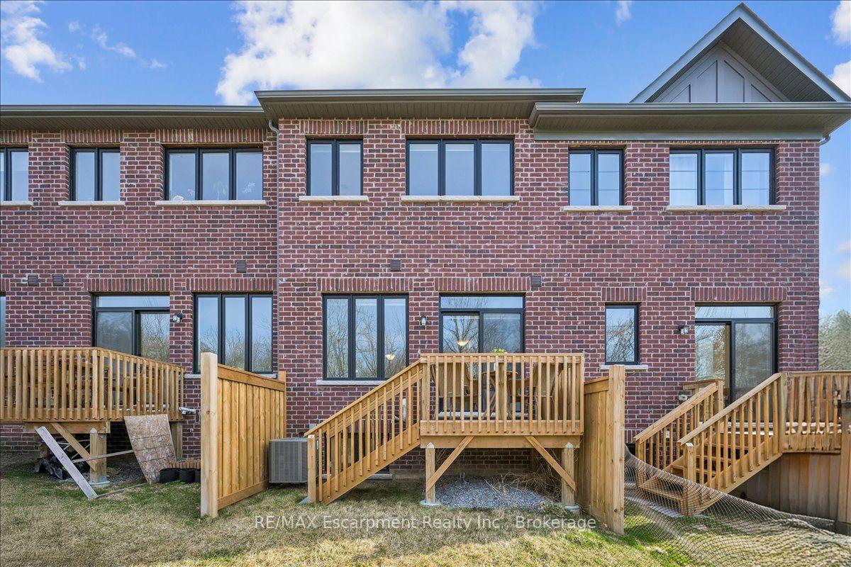 Photo 40 of 2092 Ellerston Common, Burlington, Tyandaga — HOMEH