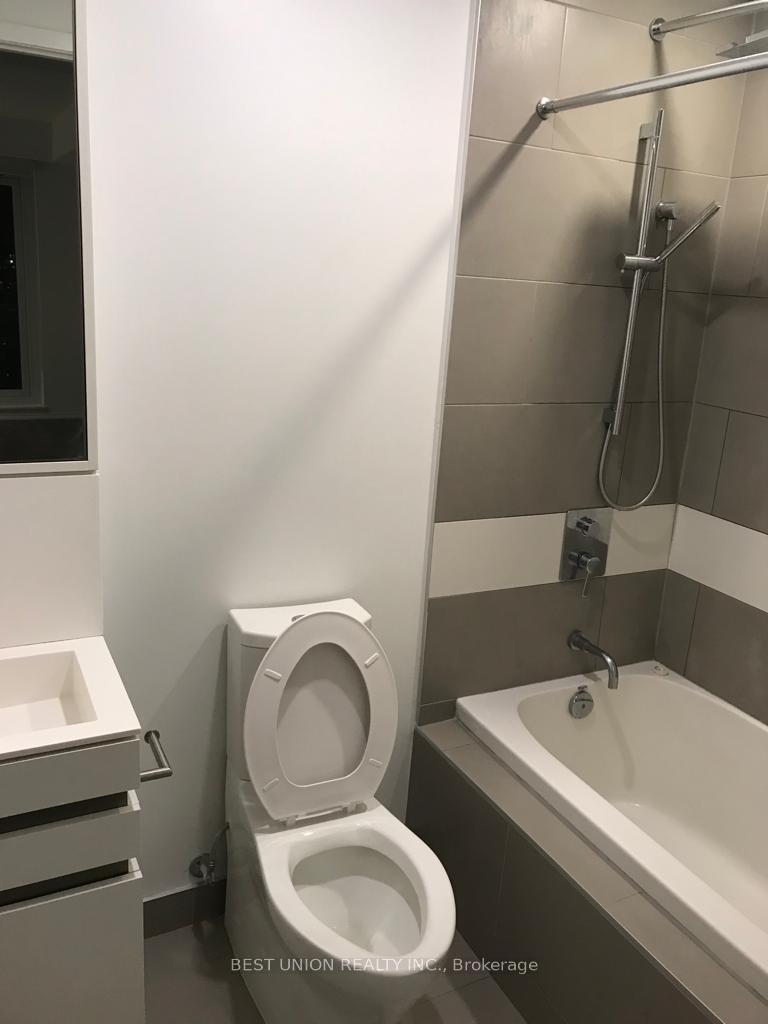 Photo 7 of Unit 5308, 197 Yonge Street, Toronto, Church-Yonge Corridor — HOMEH