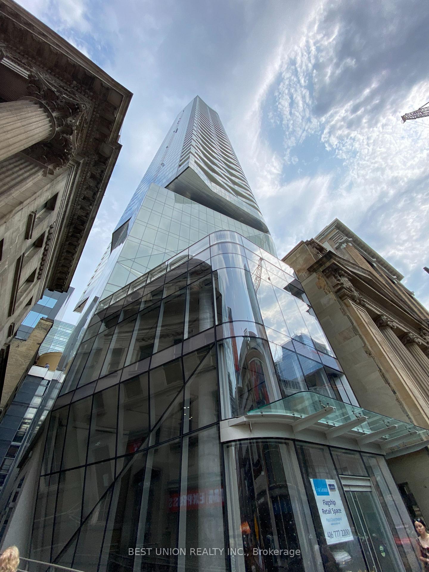 Photo 9 of Unit 5308, 197 Yonge Street, Toronto, Church-Yonge Corridor — HOMEH