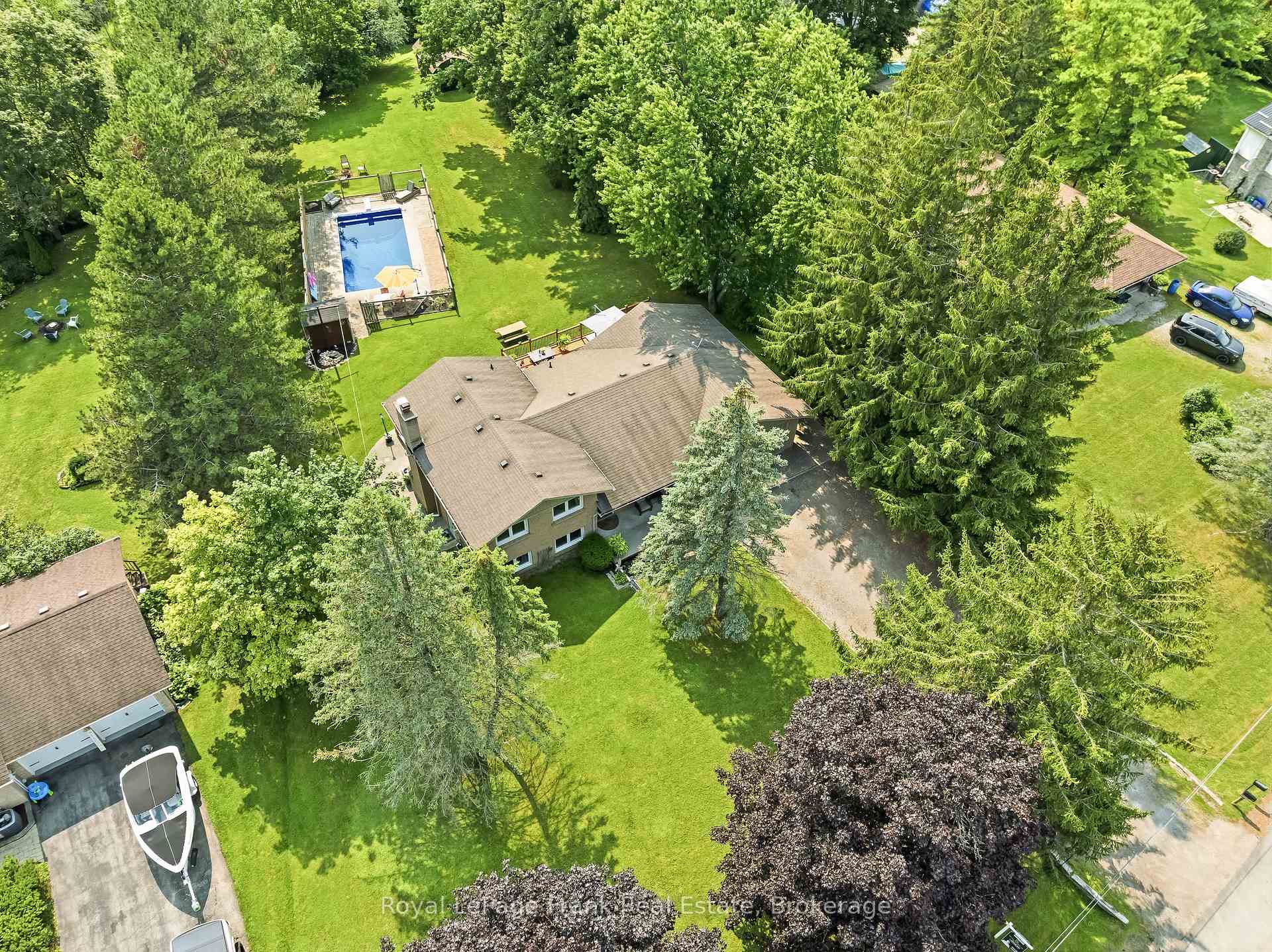 Photo 6 of 32 Jacobsen Boulevard, Scugog, Rural Scugog — HOMEH
