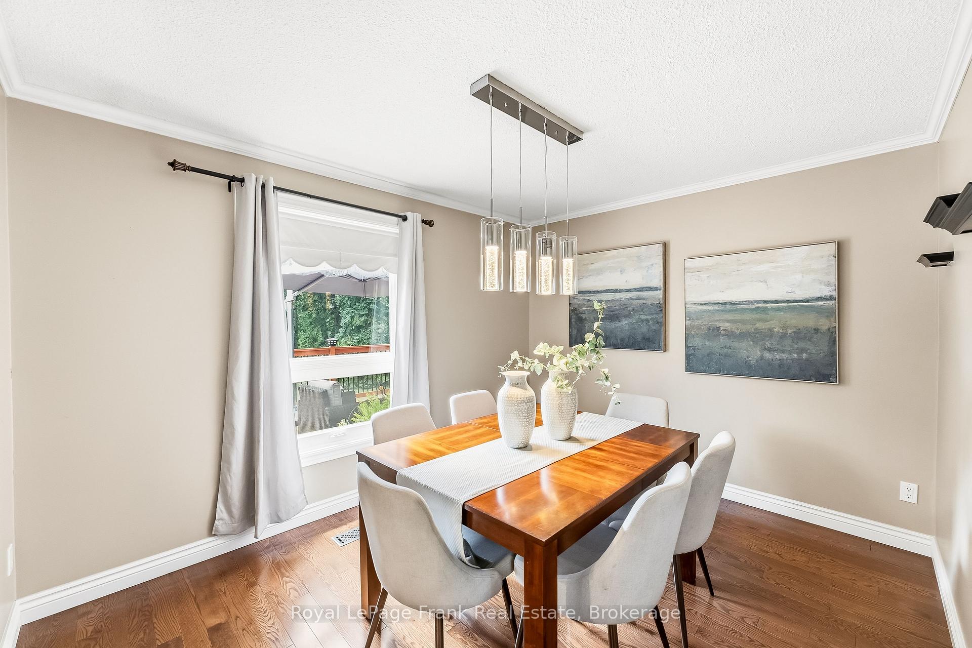 Photo 10 of 32 Jacobsen Boulevard, Scugog, Rural Scugog — HOMEH