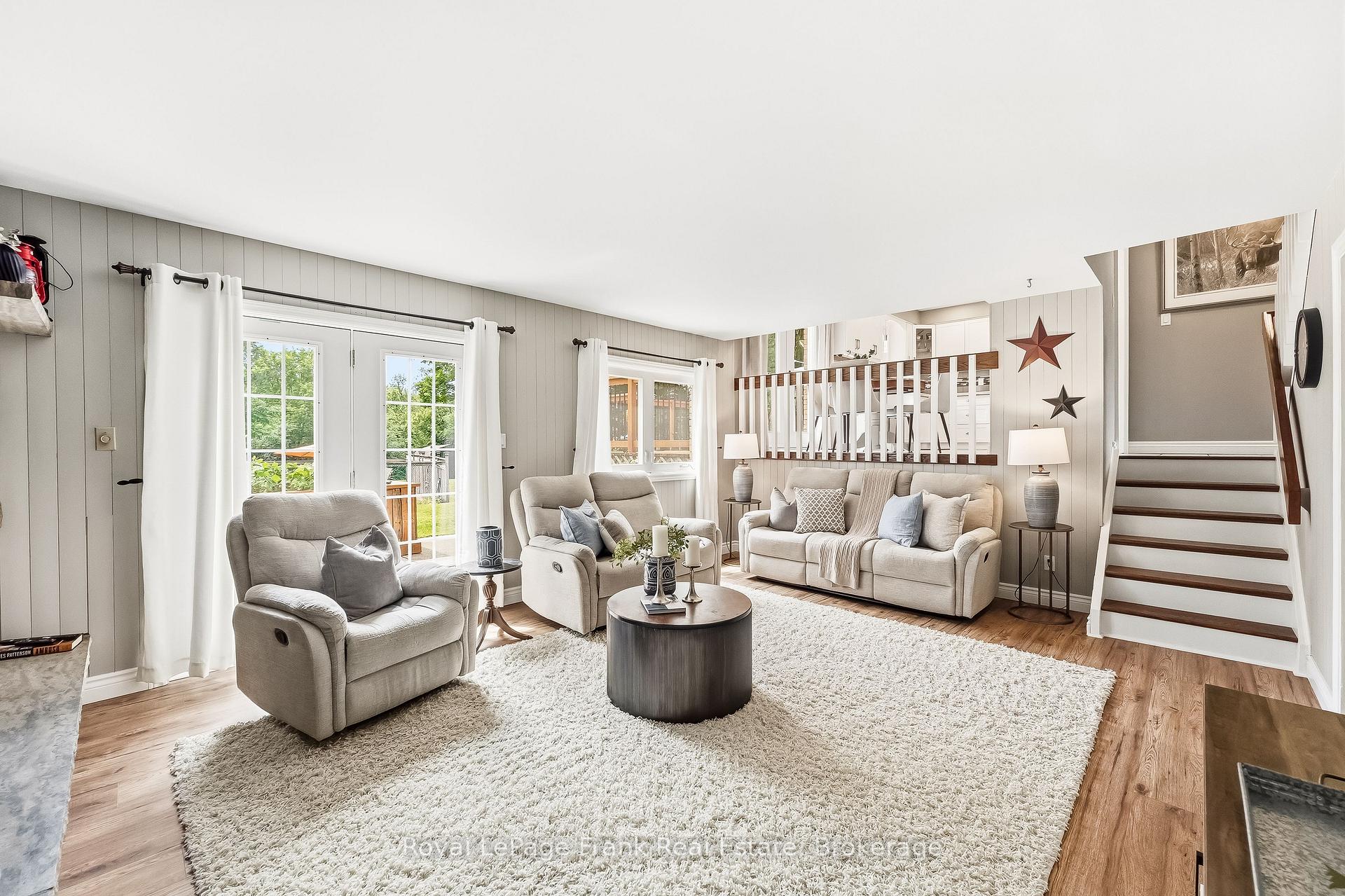 Photo 16 of 32 Jacobsen Boulevard, Scugog, Rural Scugog — HOMEH