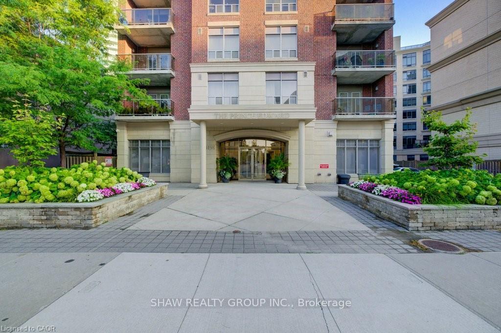 Photo 3 of Unit 309, 4196 Dundas Street, Etobicoke, Edenbridge-Humber Valley — HOMEH