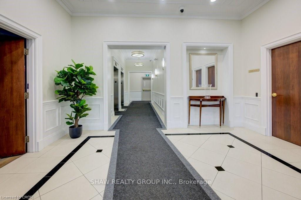 Photo 10 of Unit 309, 4196 Dundas Street, Etobicoke, Edenbridge-Humber Valley — HOMEH