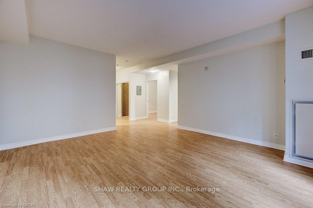 Photo 19 of Unit 309, 4196 Dundas Street, Etobicoke, Edenbridge-Humber Valley — HOMEH