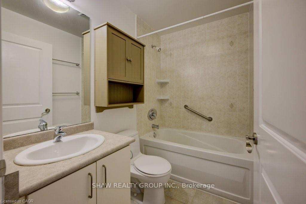 Photo 23 of Unit 309, 4196 Dundas Street, Etobicoke, Edenbridge-Humber Valley — HOMEH