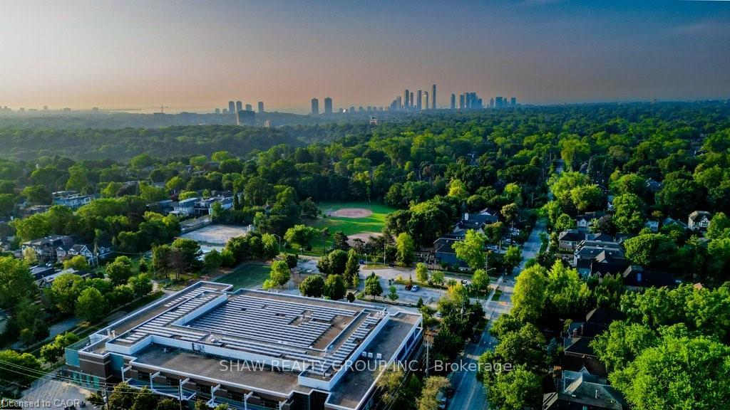 Photo 37 of Unit 309, 4196 Dundas Street, Etobicoke, Edenbridge-Humber Valley — HOMEH