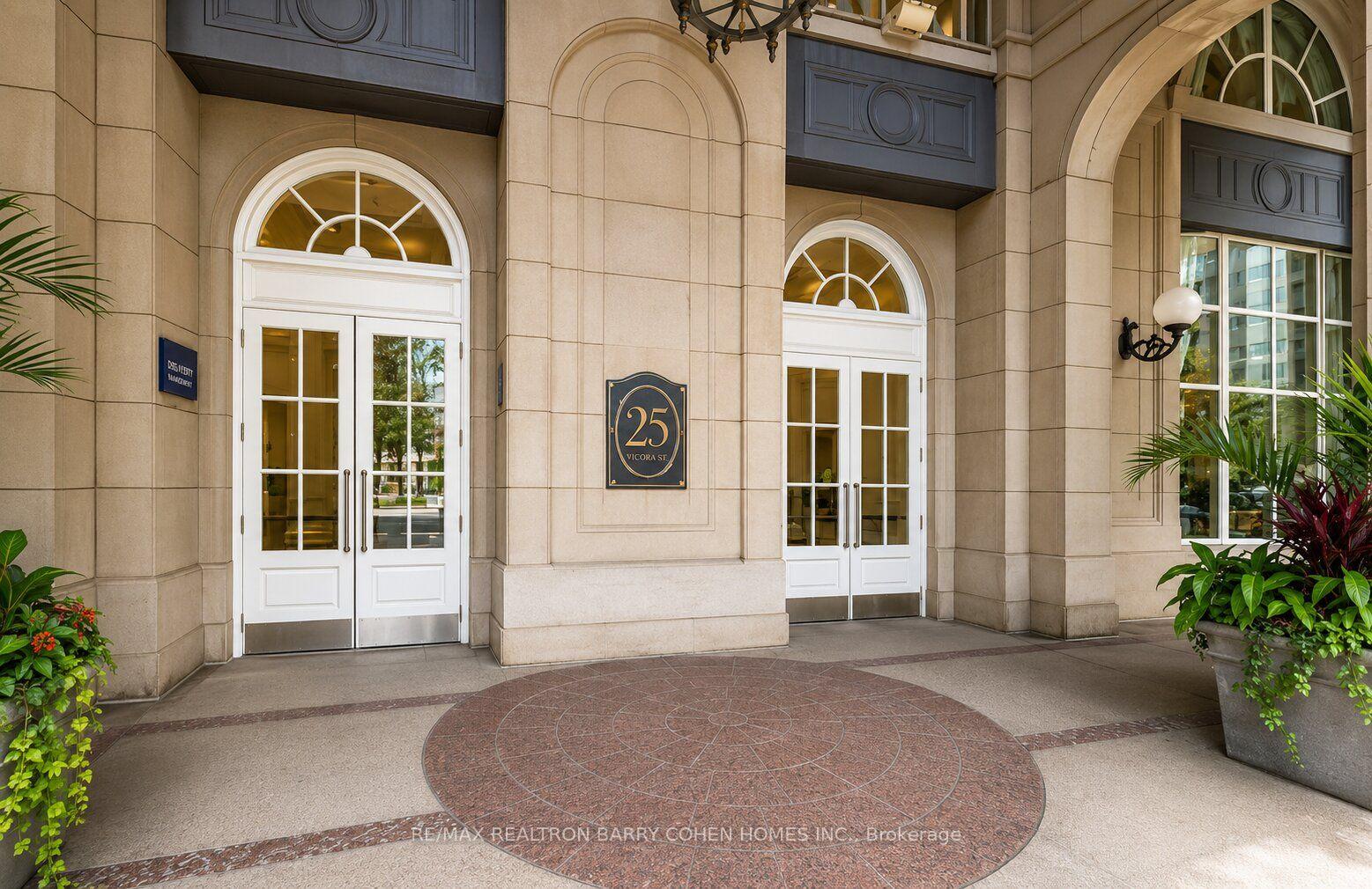 Photo 2 of Unit 2719, 25 The Esplanade, Toronto, Waterfront Communities — HOMEH