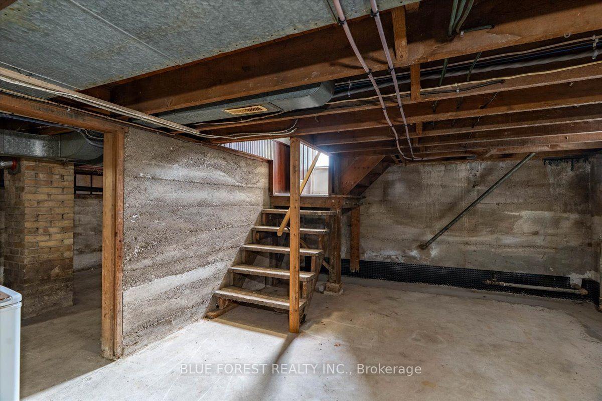 Photo 34 of 144 Clyde Street, Adelaide Metcalfe, Kerwood — HOMEH