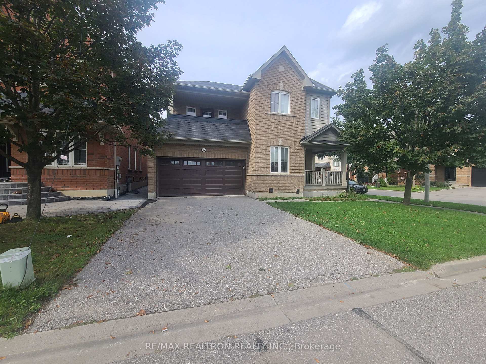 Photo 2 of 17 Mcginty Avenue, Ajax, Central East — HOMEH