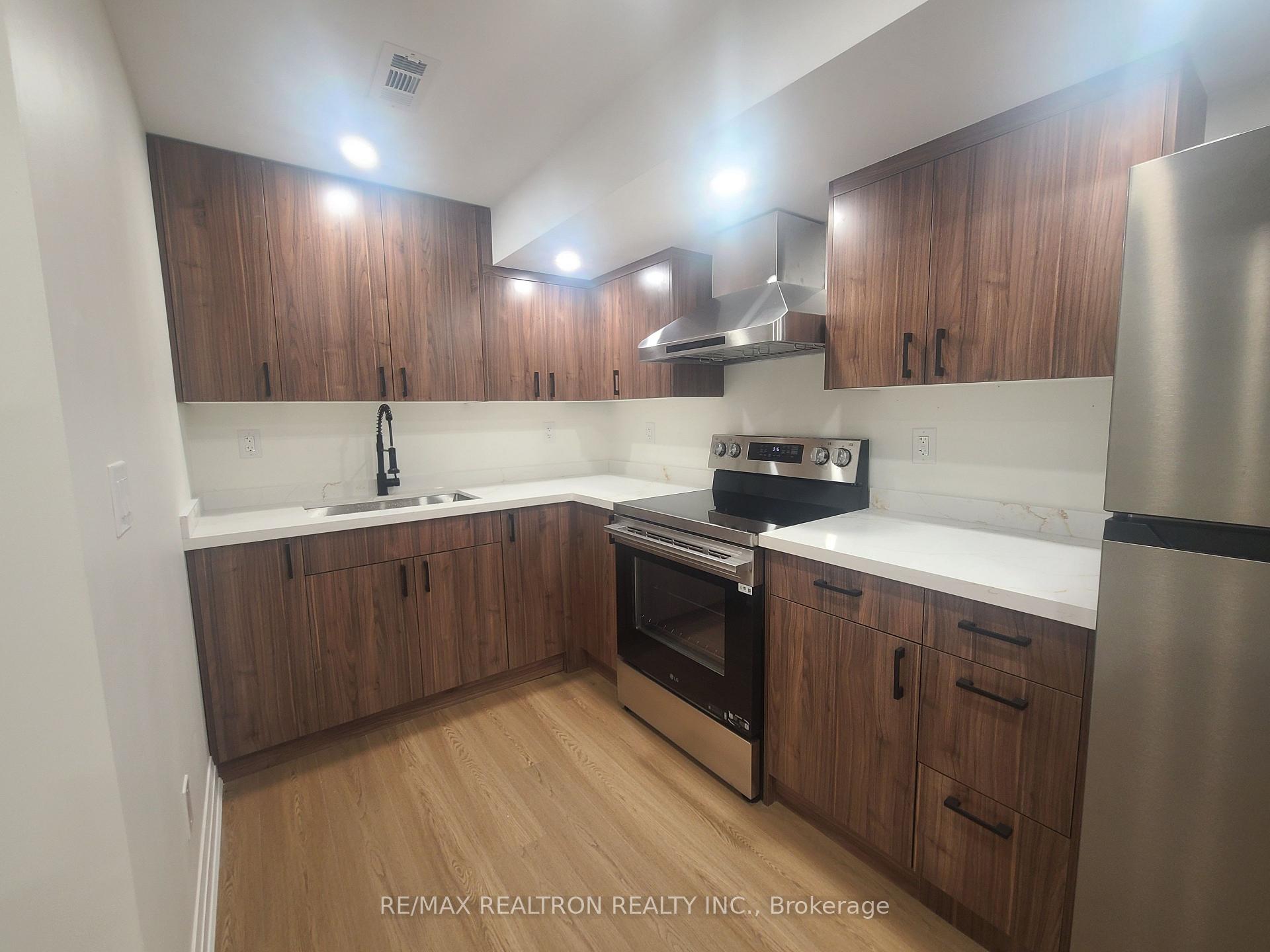 Photo 6 of 17 Mcginty Avenue, Ajax, Central East — HOMEH
