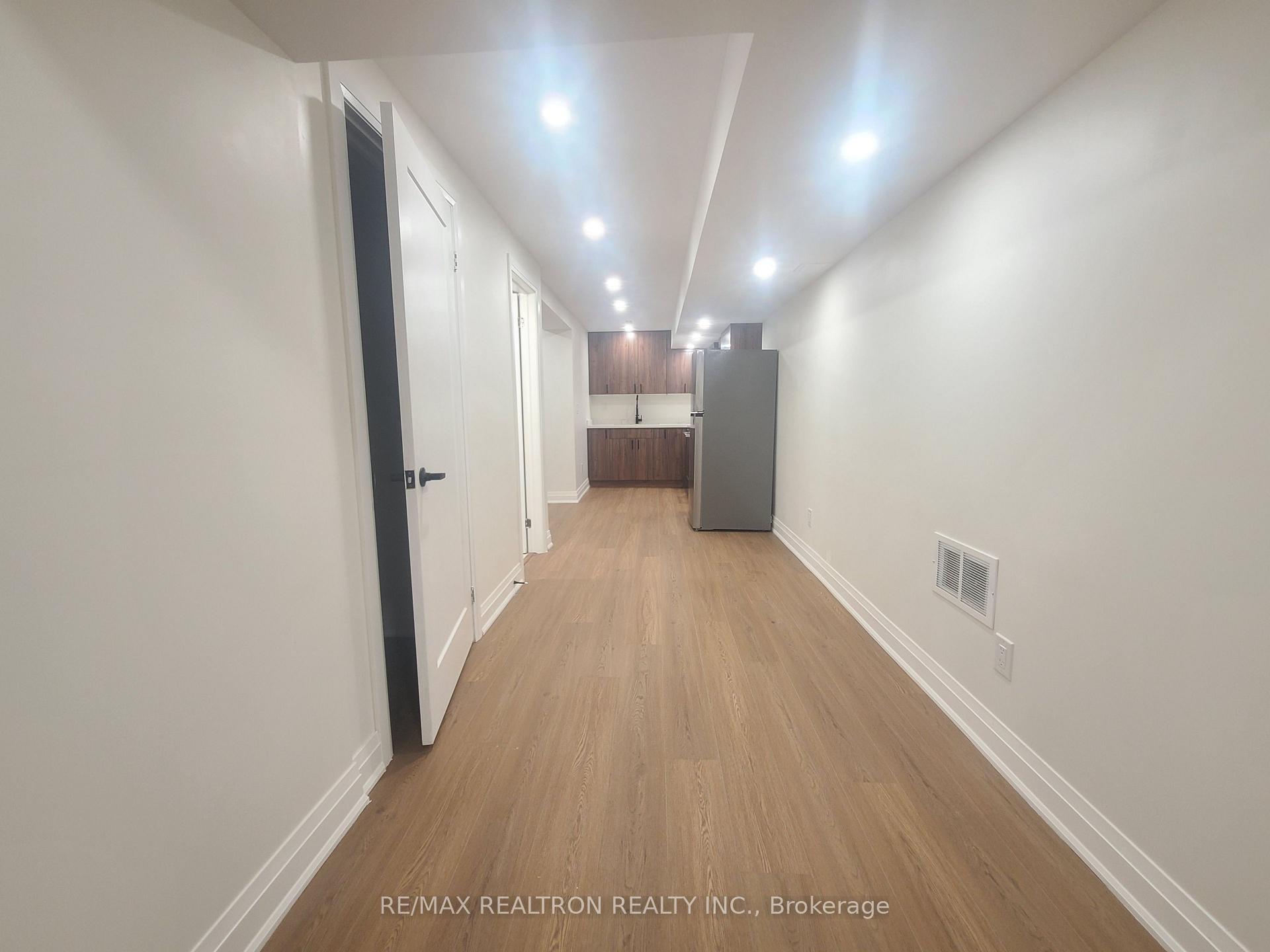 Photo 11 of 17 Mcginty Avenue, Ajax, Central East — HOMEH