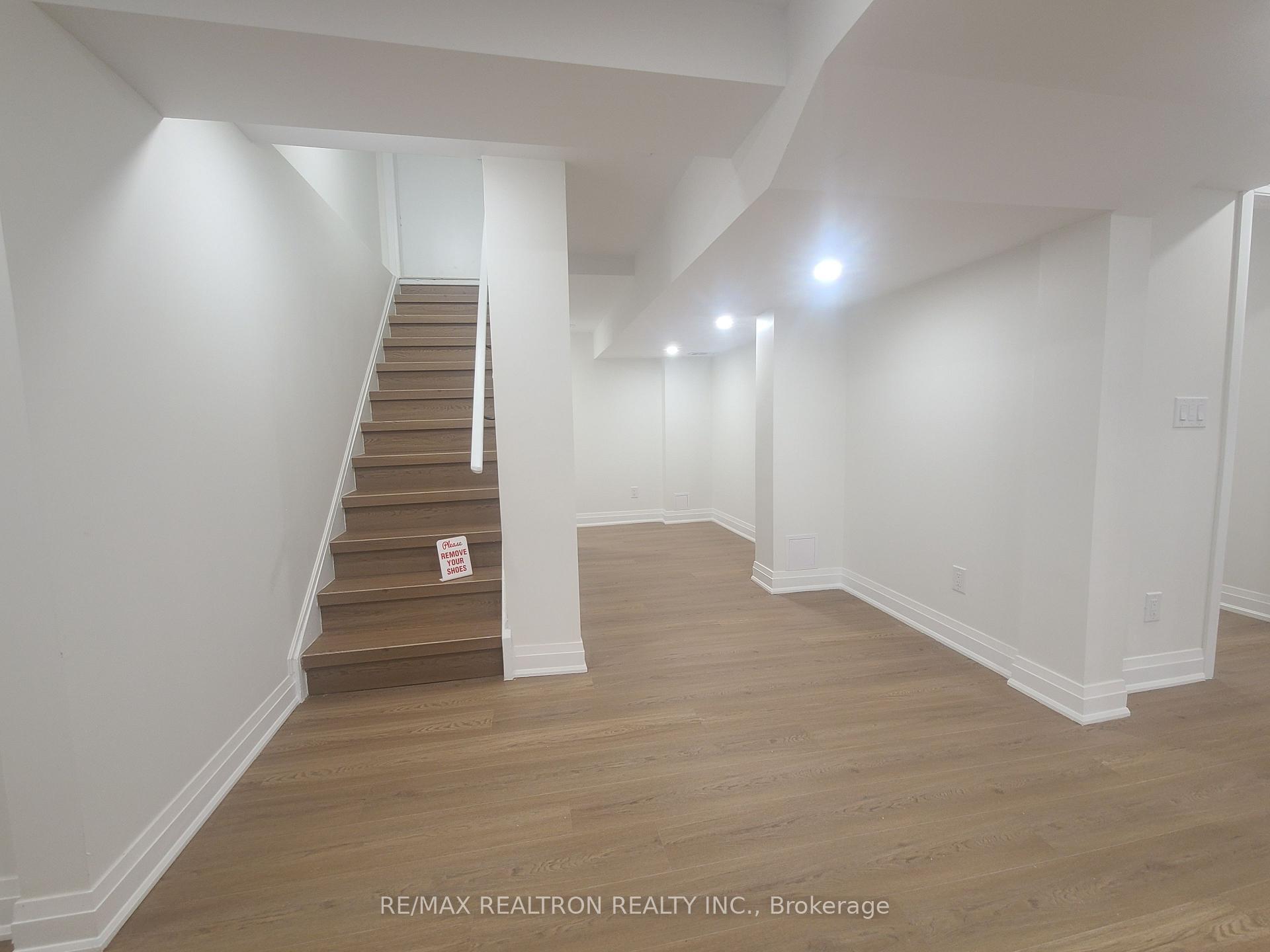 Photo 13 of 17 Mcginty Avenue, Ajax, Central East — HOMEH