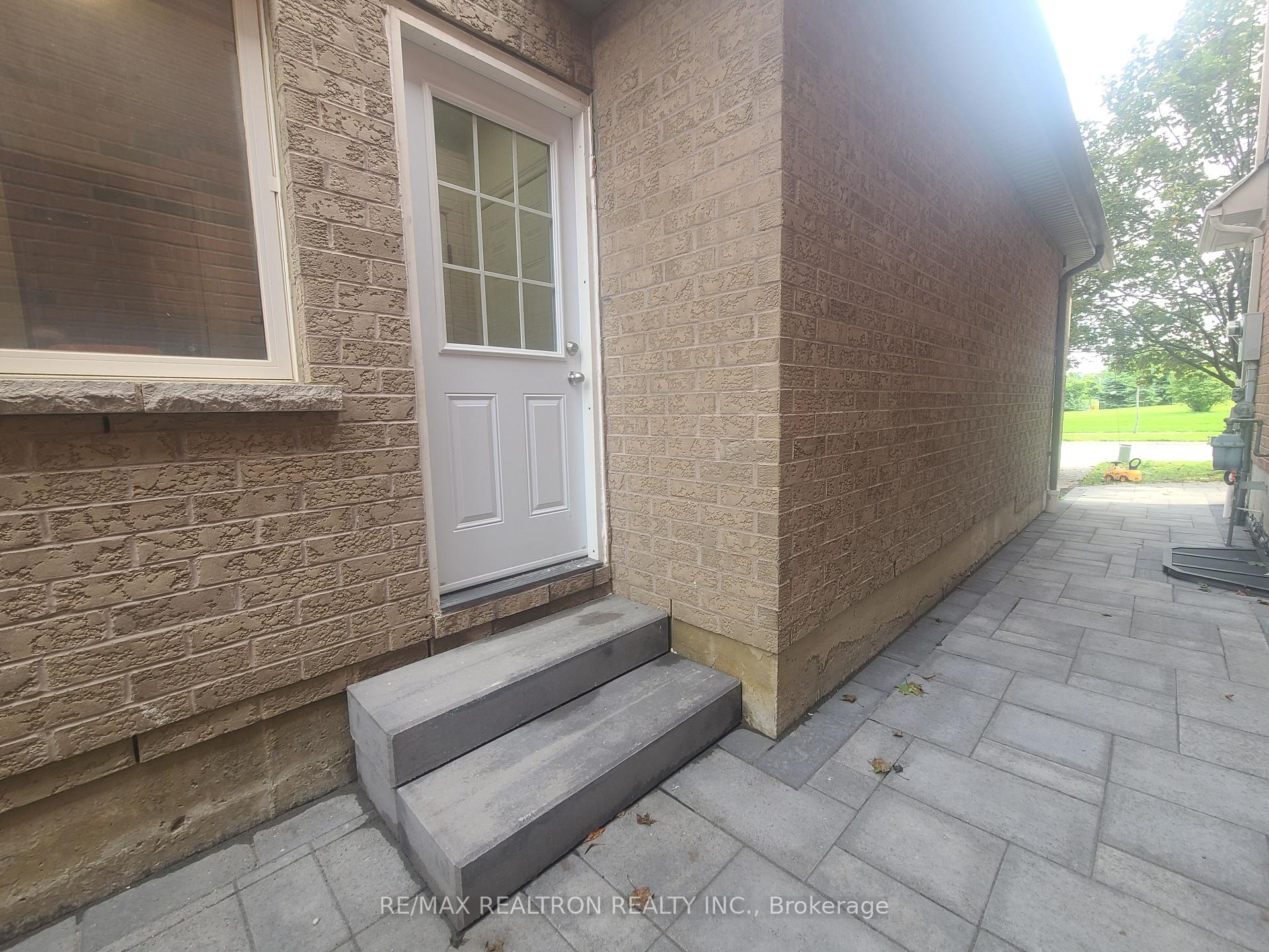 Photo 21 of 17 Mcginty Avenue, Ajax, Central East — HOMEH