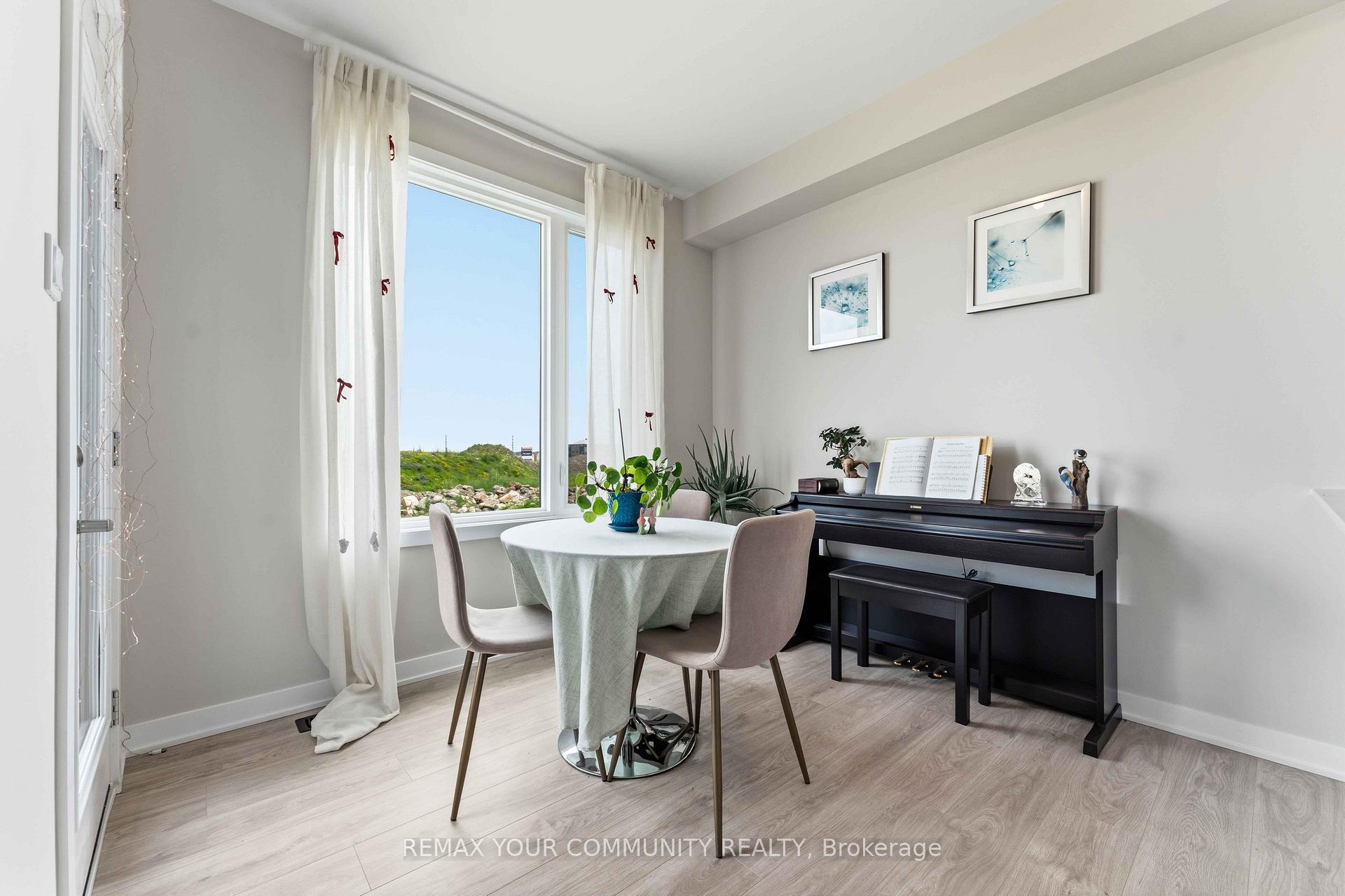 Photo 6 of 859 Andesite Terrace, Ottawa, Barrhaven - Half Moon Bay — HOMEH