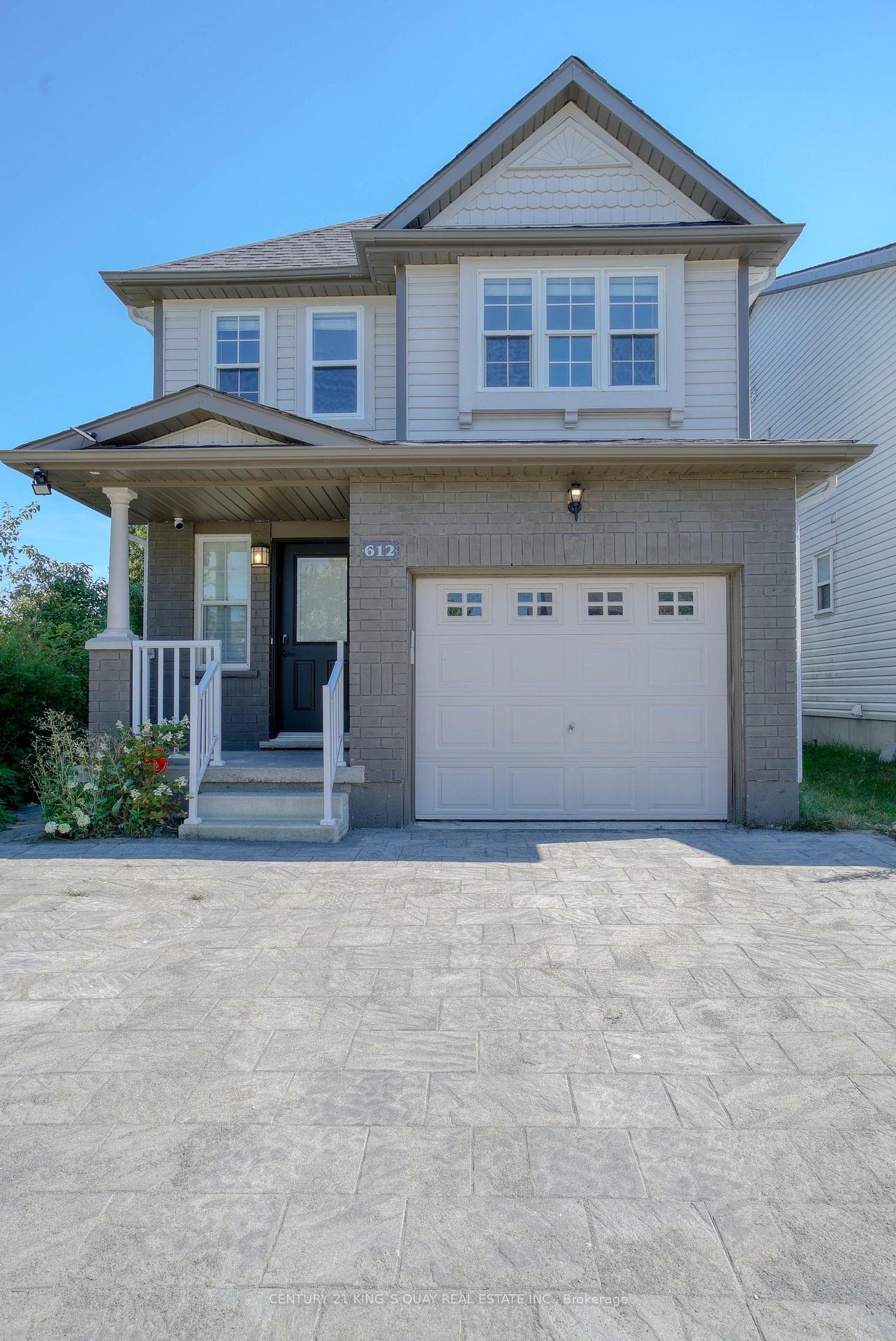 Photo 2 of 612 Winterberry Avenue, Waterloo, Erbsville/Laurelwood — HOMEH