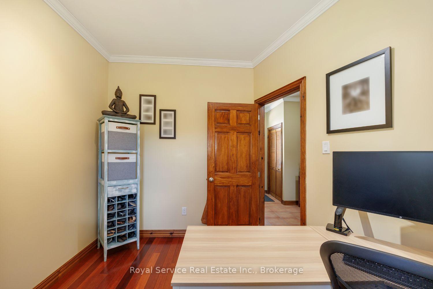 Photo 13 of 821 Kimberly Drive, Selwyn — HOMEH
