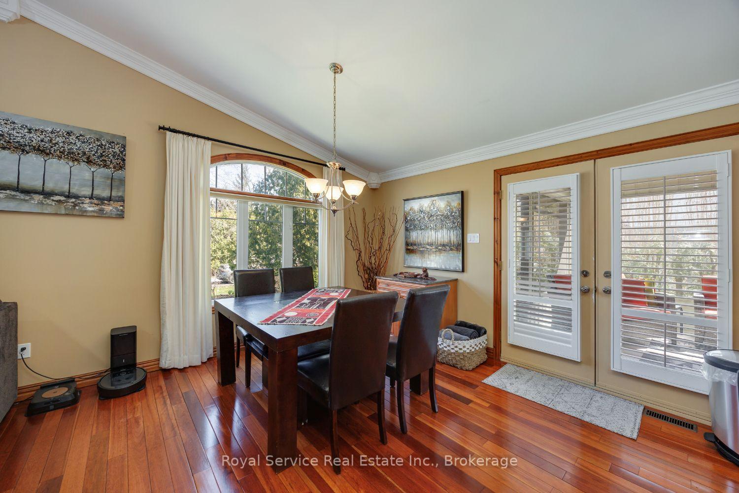 Photo 17 of 821 Kimberly Drive, Selwyn — HOMEH