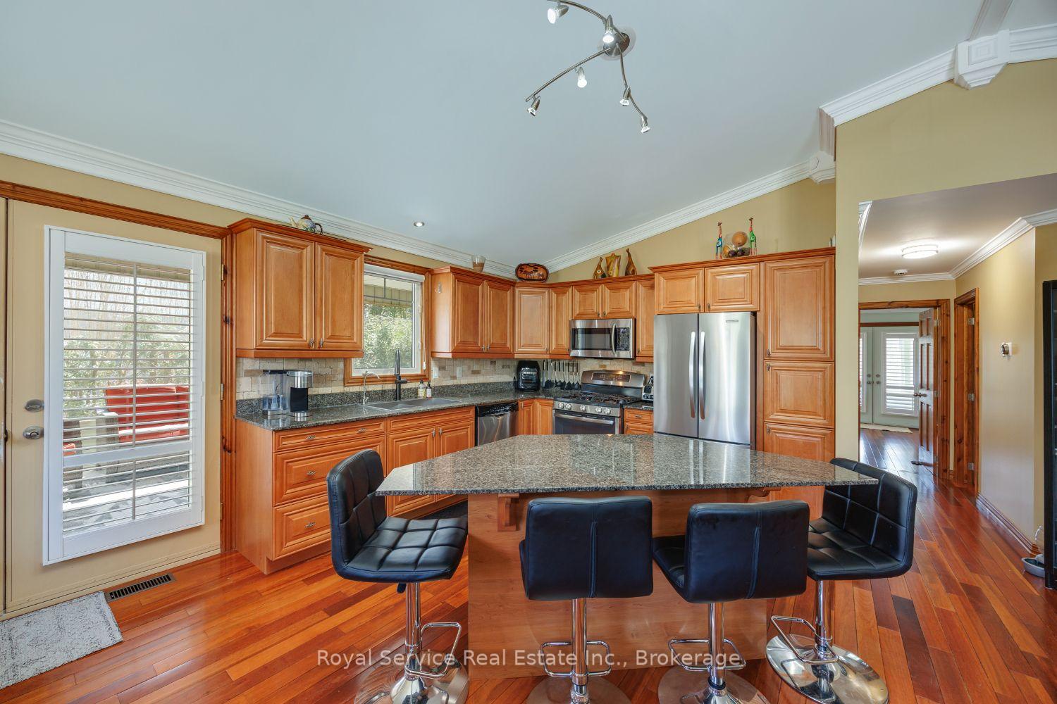 Photo 20 of 821 Kimberly Drive, Selwyn — HOMEH