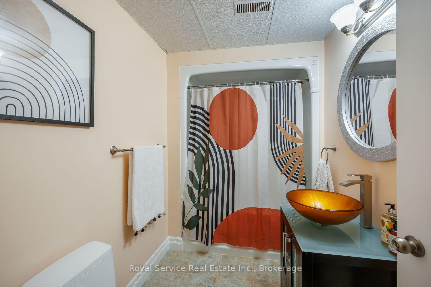 Photo 41 of 821 Kimberly Drive, Selwyn — HOMEH