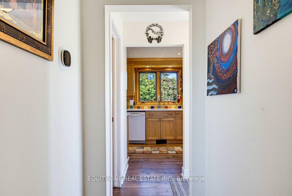 Photo 8 of 45 Southview Crescent, Ottawa, Borden Farm/Stewart Farm/Carleton Heights/Parkwood Hills — HOMEH