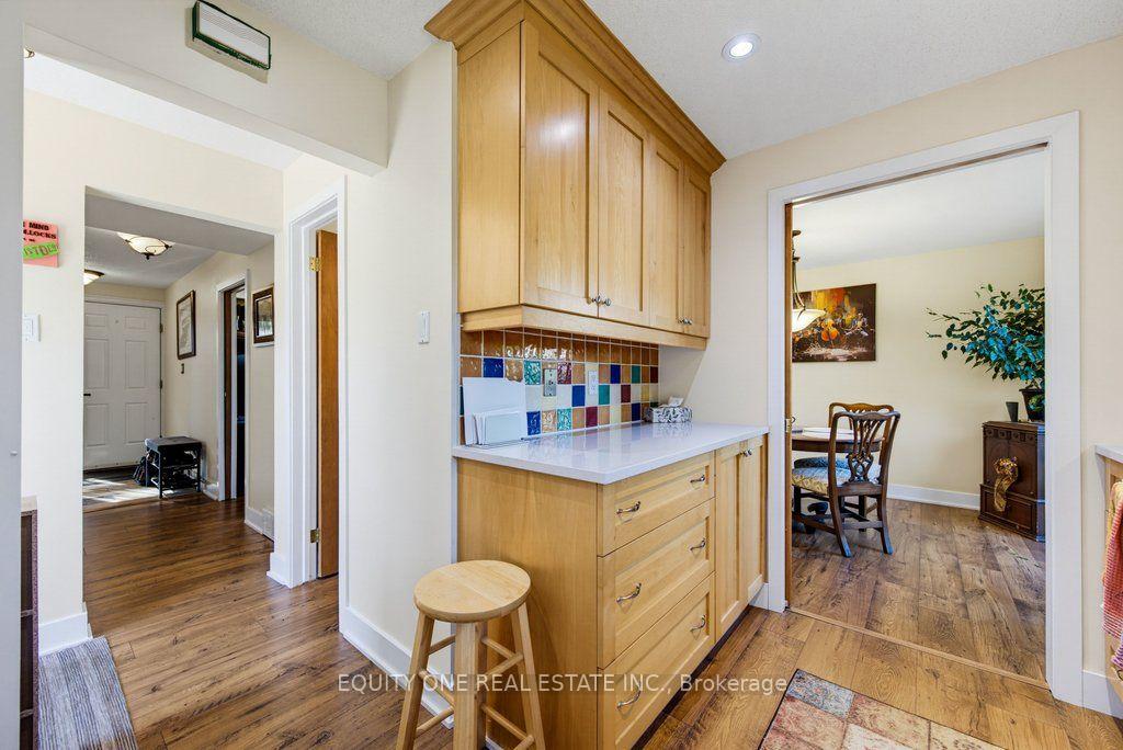 Photo 21 of 45 Southview Crescent, Ottawa, Borden Farm/Stewart Farm/Carleton Heights/Parkwood Hills — HOMEH