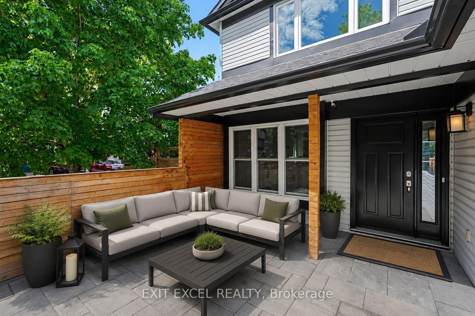 Photo 3 of 16 Lima Way, Ottawa, Barrhaven - Cedargrove/Fraserdale — HOMEH