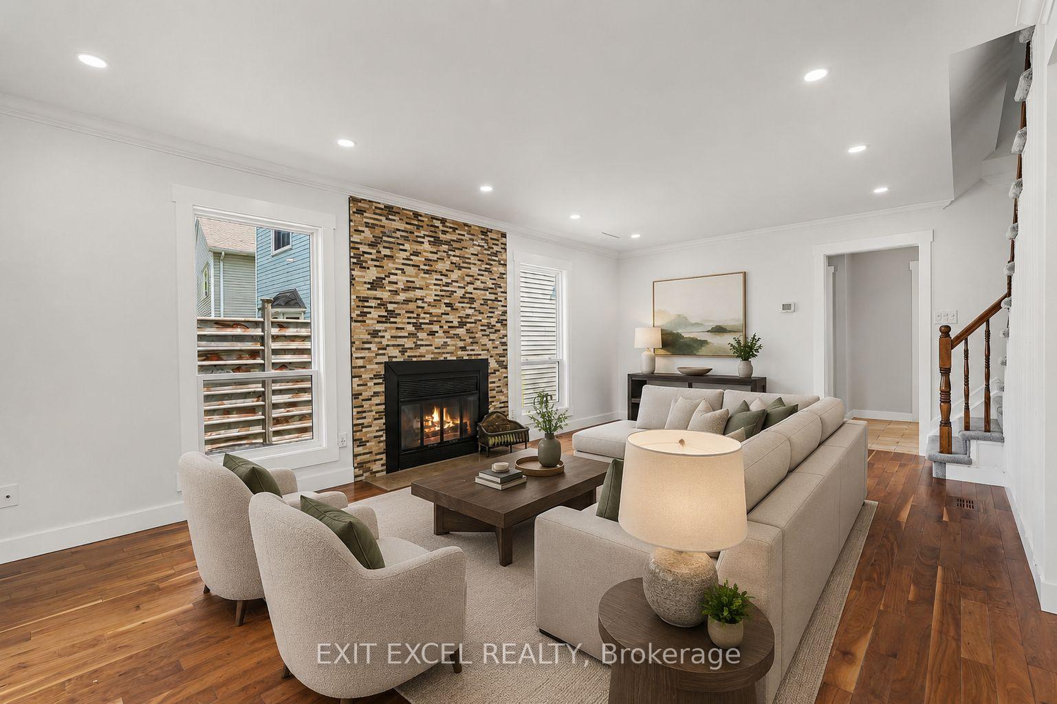 Photo 5 of 16 Lima Way, Ottawa, Barrhaven - Cedargrove/Fraserdale — HOMEH