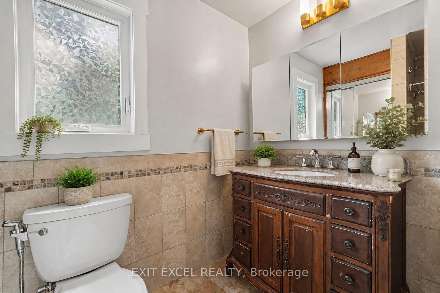 Photo 20 of 16 Lima Way, Ottawa, Barrhaven - Cedargrove/Fraserdale — HOMEH