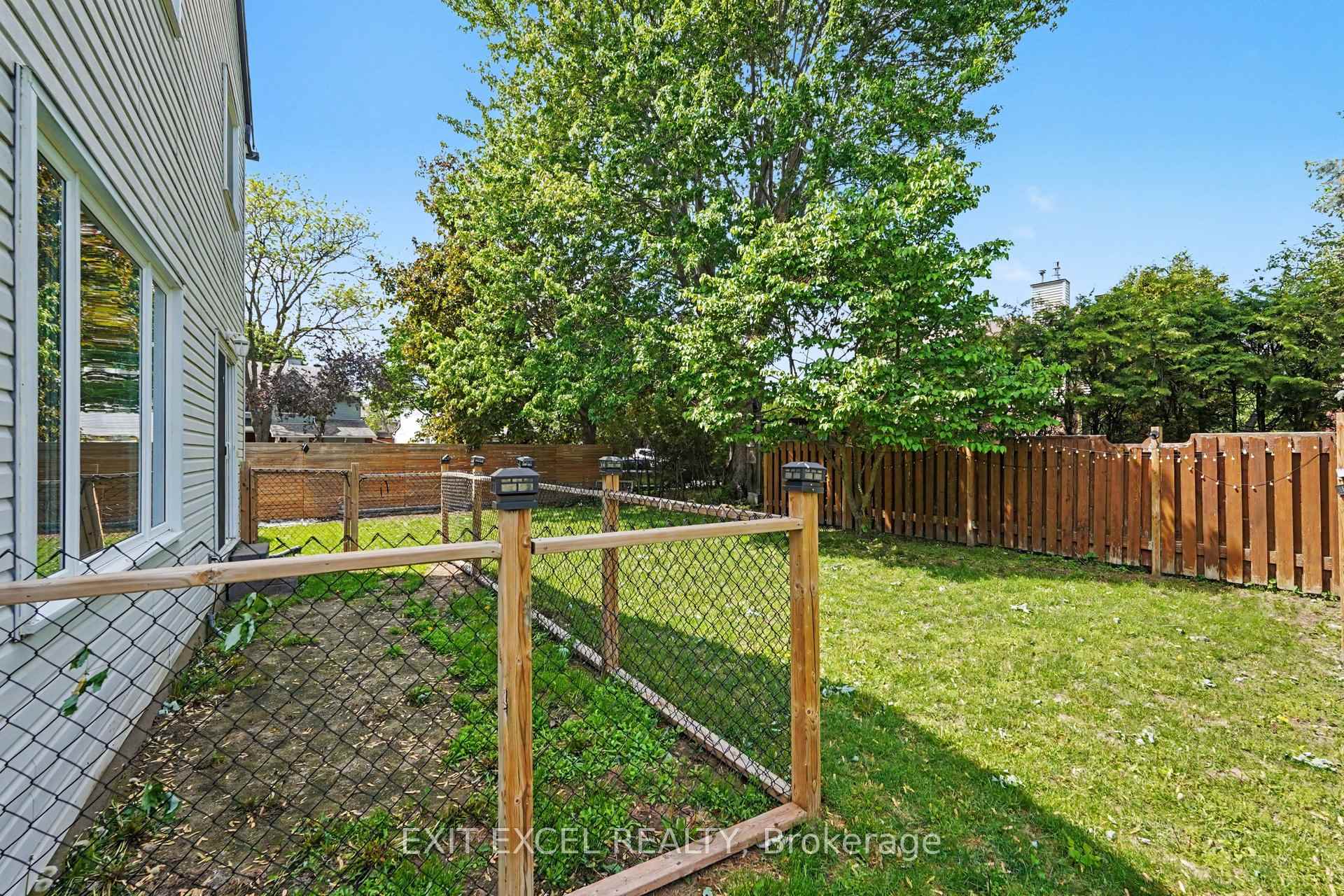 Photo 29 of 16 Lima Way, Ottawa, Barrhaven - Cedargrove/Fraserdale — HOMEH
