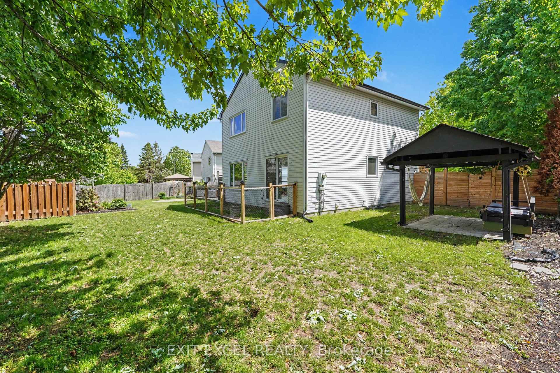 Photo 30 of 16 Lima Way, Ottawa, Barrhaven - Cedargrove/Fraserdale — HOMEH