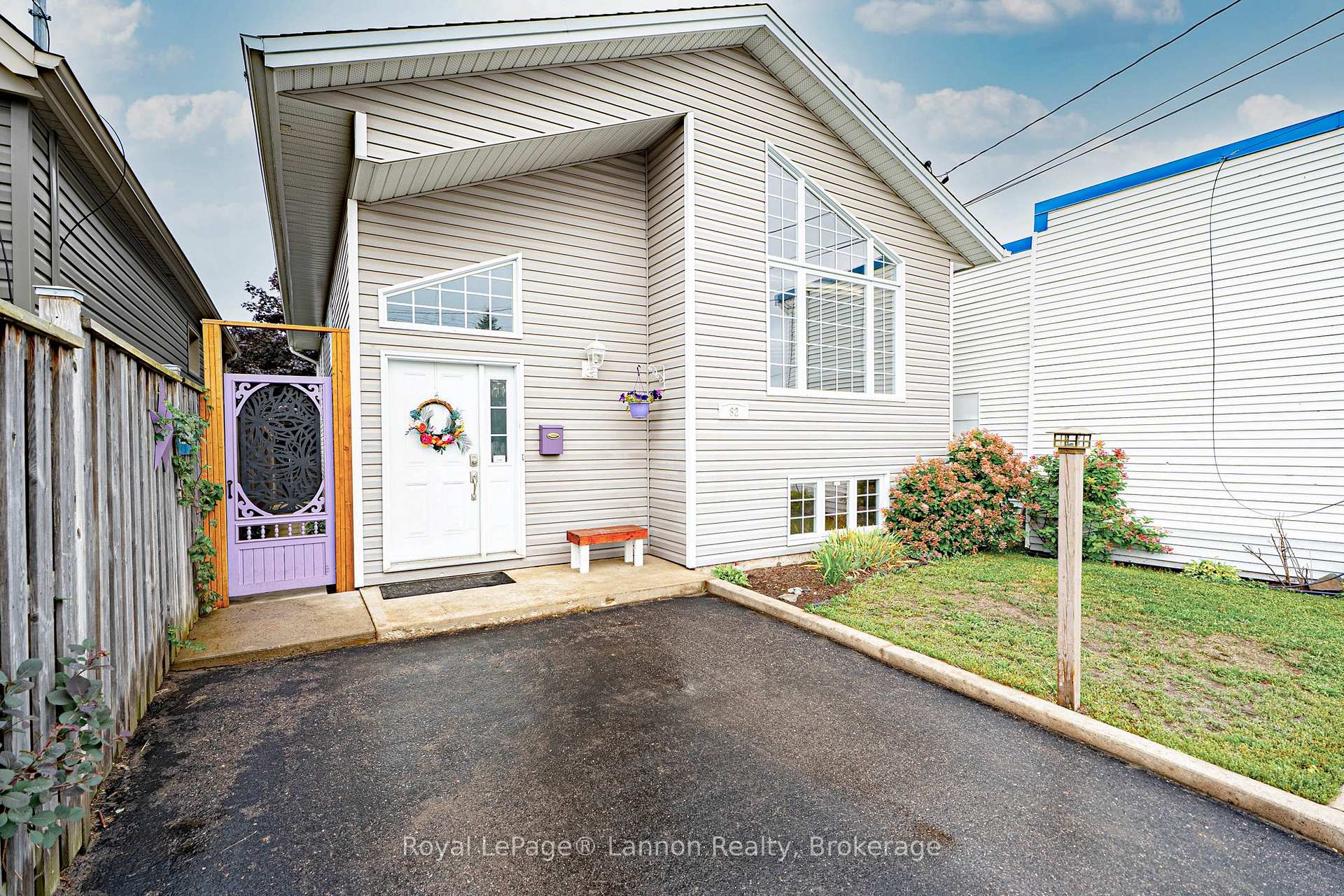 Photo 2 of 82 Brent Street, Thunder Bay, Shuniah — HOMEH