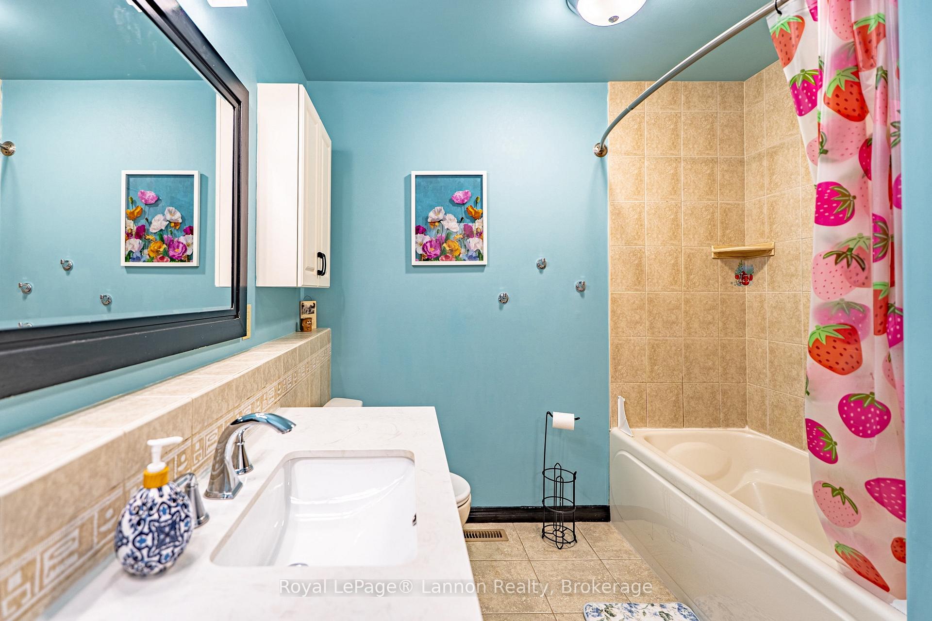 Photo 16 of 82 Brent Street, Thunder Bay, Shuniah — HOMEH