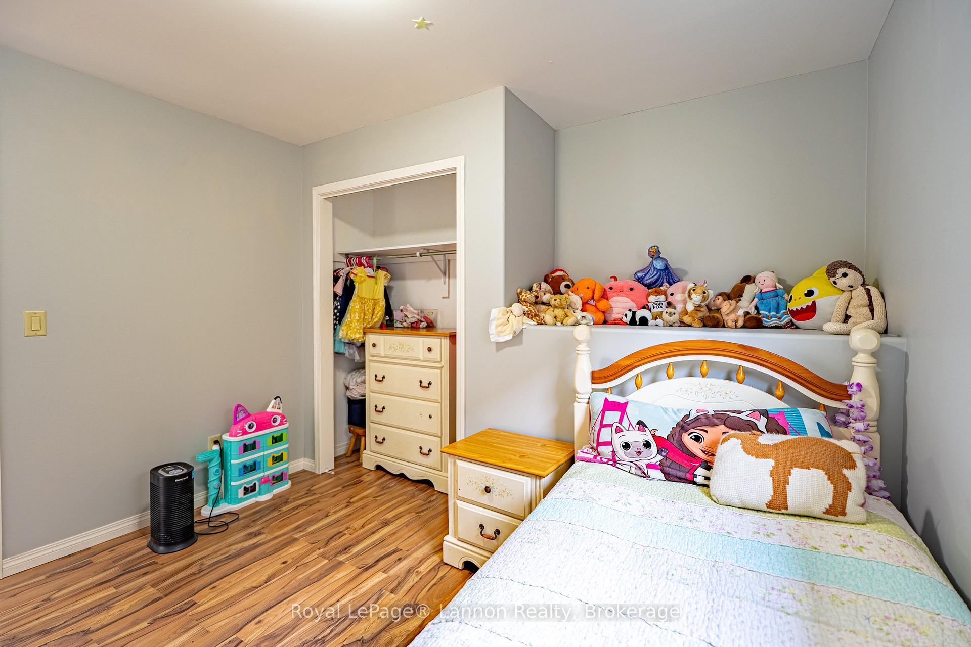 Photo 18 of 82 Brent Street, Thunder Bay, Shuniah — HOMEH