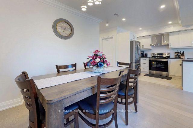 Photo 5 of Unit 2nd & 3rd Floor, 41 Beatrice Street, Toronto, Trinity-Bellwoods — HOMEH