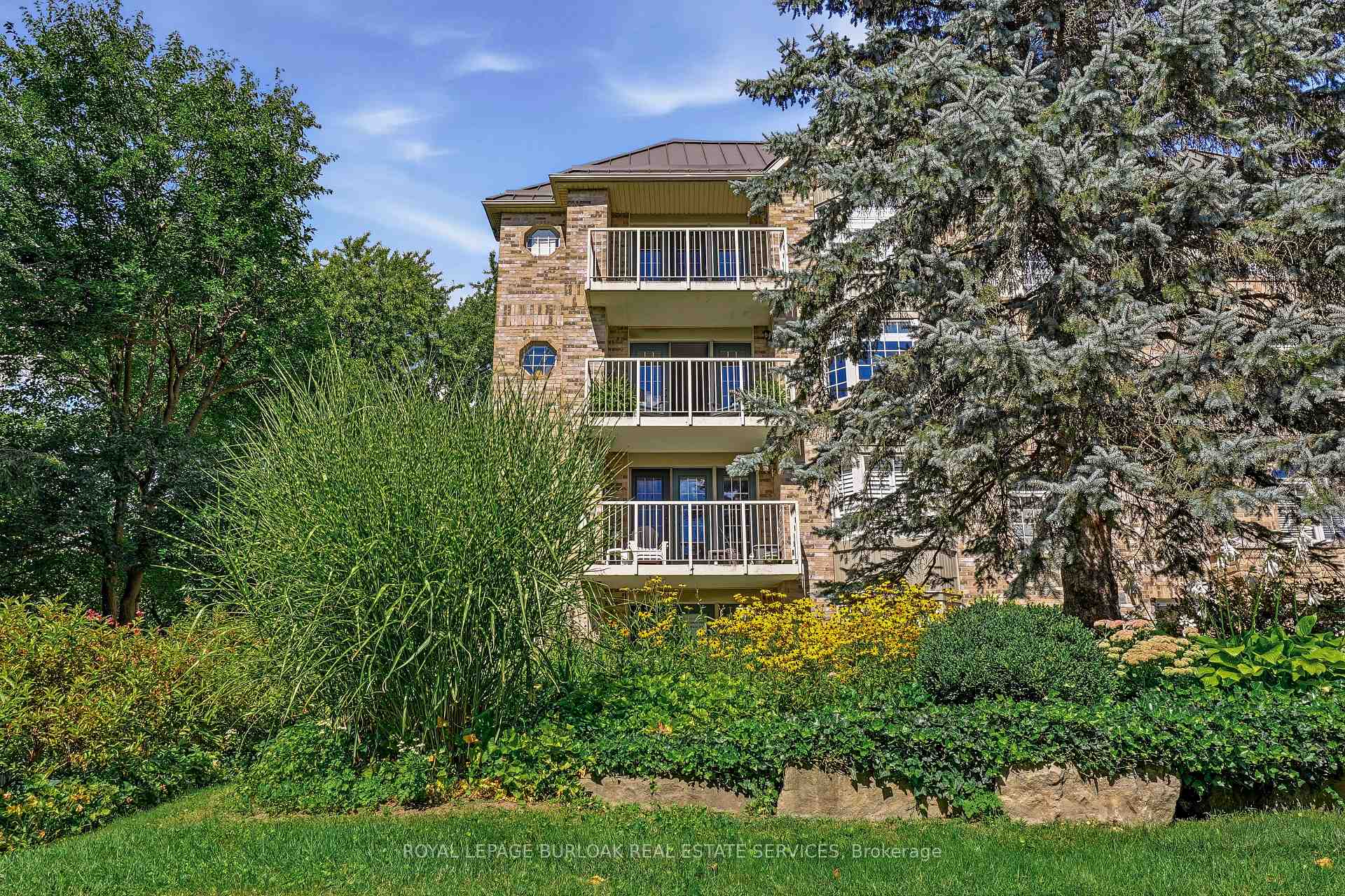 Photo 2 of Unit 302, 216A Plains Road W, Burlington, LaSalle — HOMEH