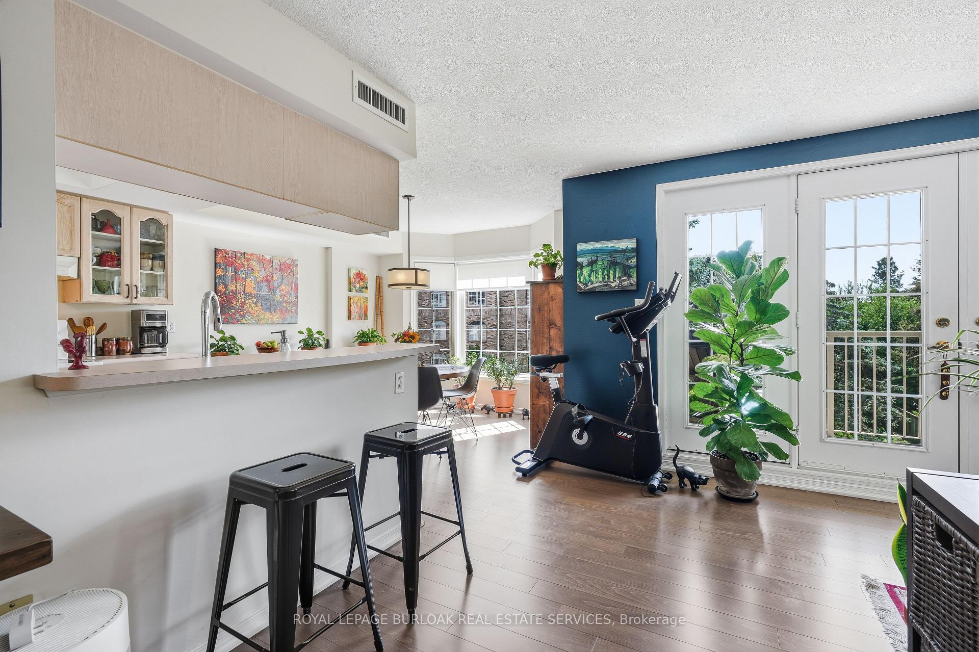 Photo 12 of Unit 302, 216A Plains Road W, Burlington, LaSalle — HOMEH