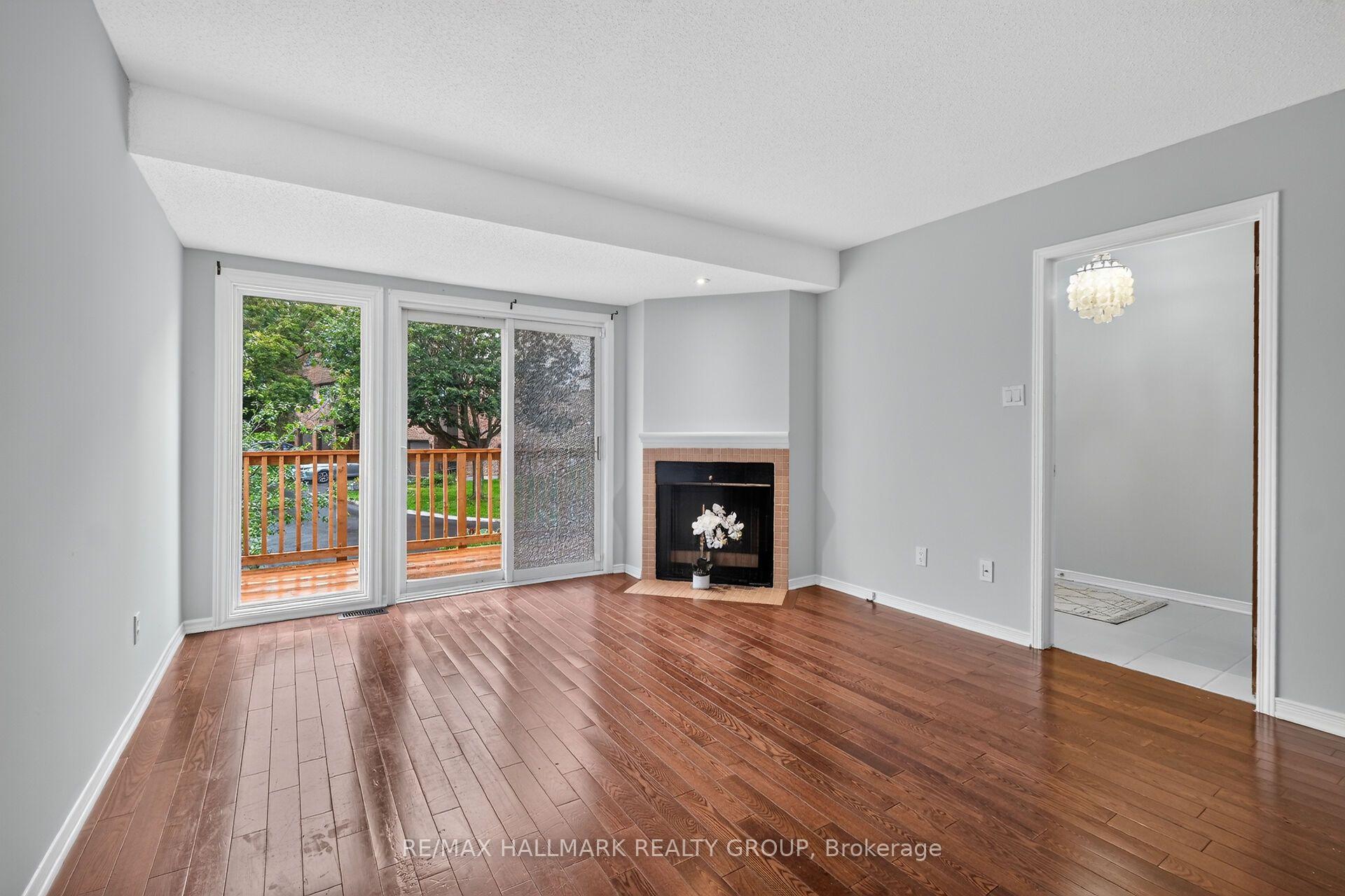 Photo 7 of 1427 Forge Street, Ottawa, Sawmill Creek/Timbermill — HOMEH