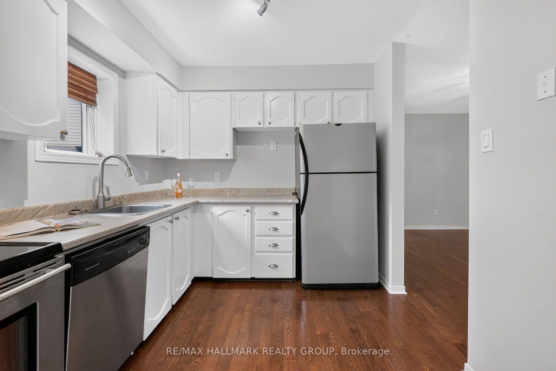 Photo 15 of 1427 Forge Street, Ottawa, Sawmill Creek/Timbermill — HOMEH