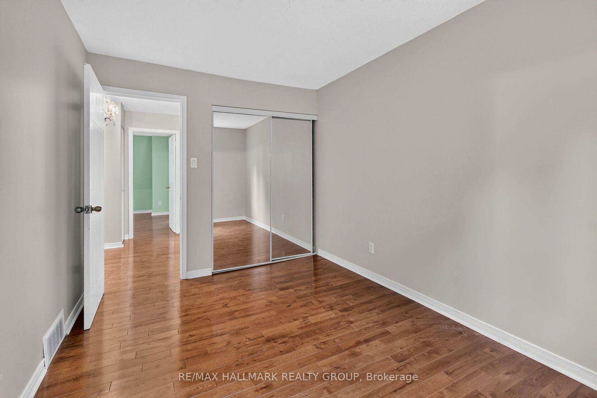 Photo 19 of 1427 Forge Street, Ottawa, Sawmill Creek/Timbermill — HOMEH