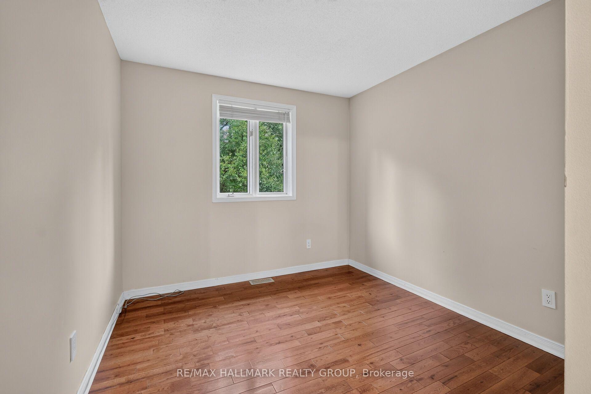 Photo 20 of 1427 Forge Street, Ottawa, Sawmill Creek/Timbermill — HOMEH
