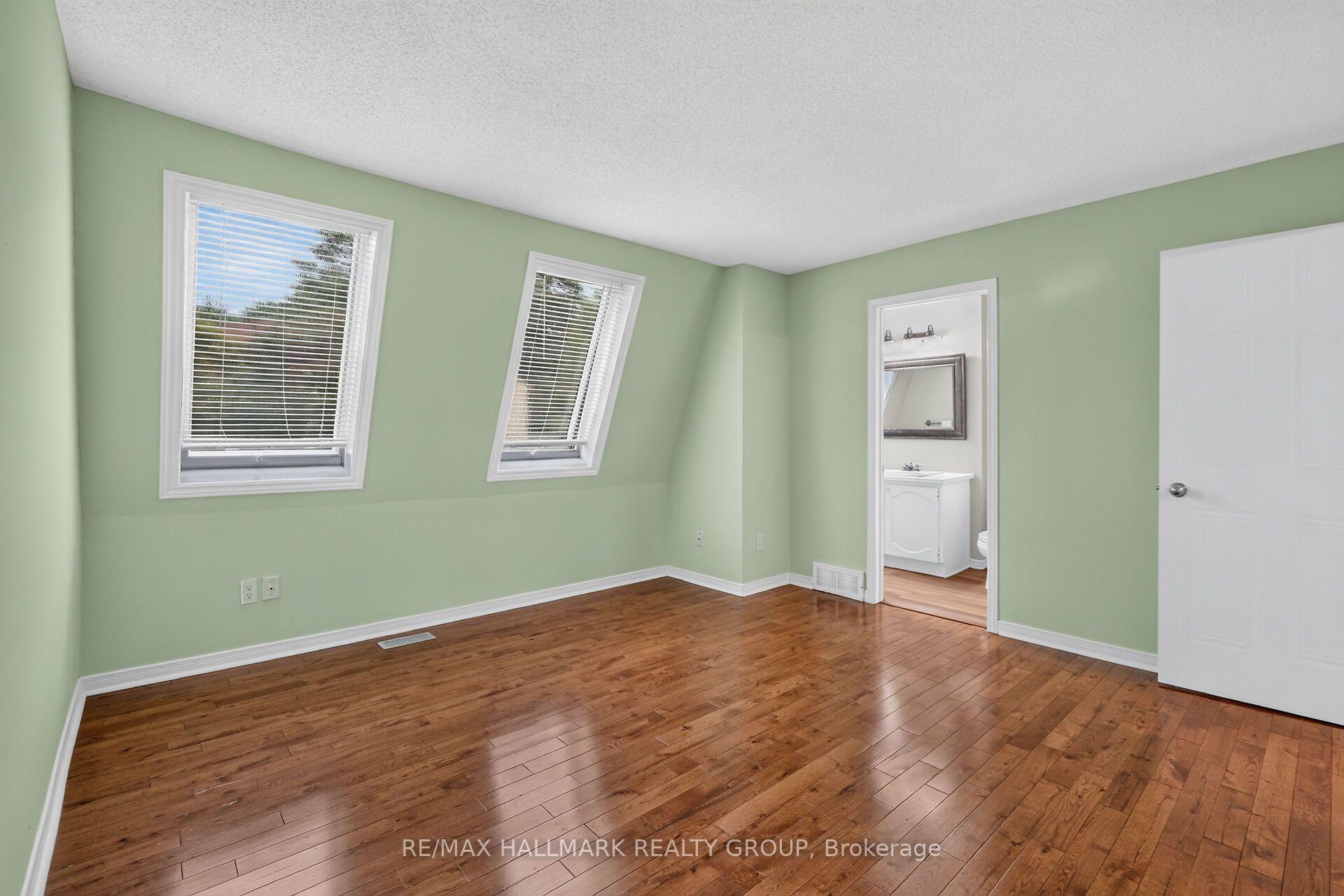 Photo 25 of 1427 Forge Street, Ottawa, Sawmill Creek/Timbermill — HOMEH