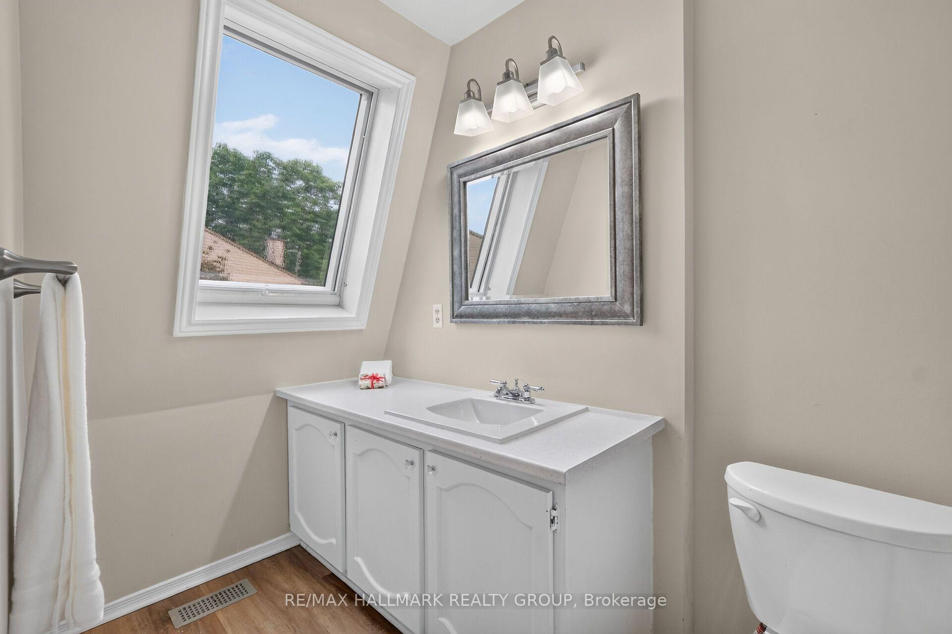 Photo 29 of 1427 Forge Street, Ottawa, Sawmill Creek/Timbermill — HOMEH