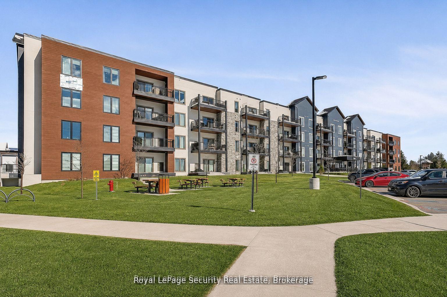 Photo 2 of Unit 217, 54 Koda Street, Barrie, Rural Barrie Southwest — HOMEH