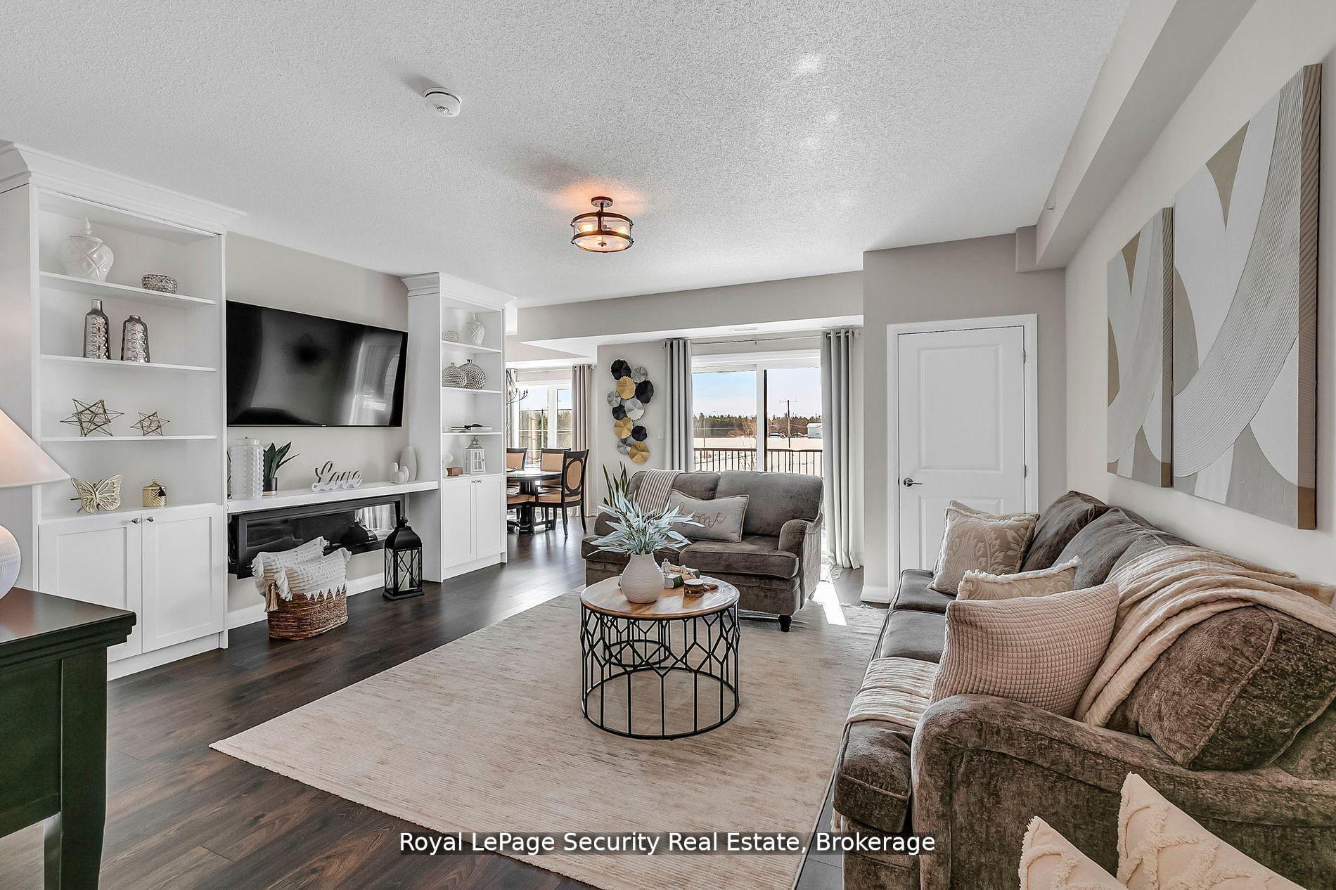 Photo 4 of Unit 217, 54 Koda Street, Barrie, Rural Barrie Southwest — HOMEH