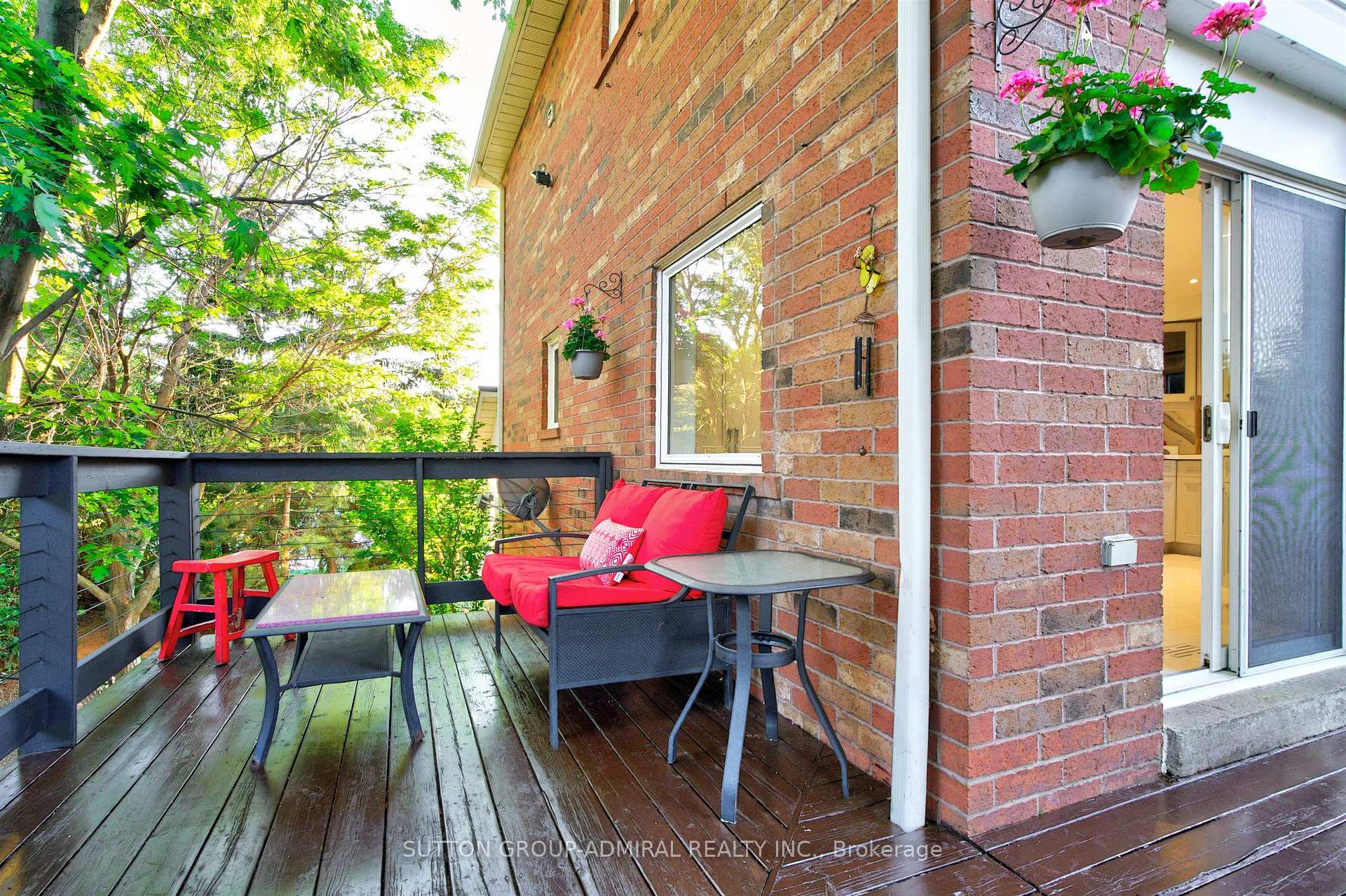 Photo 18 of 91 Ozner Court, Brampton, Fletcher's Meadow — HOMEH