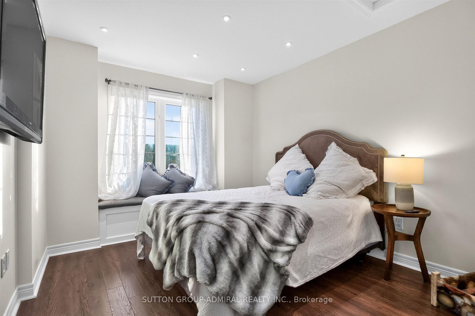 Photo 24 of 91 Ozner Court, Brampton, Fletcher's Meadow — HOMEH