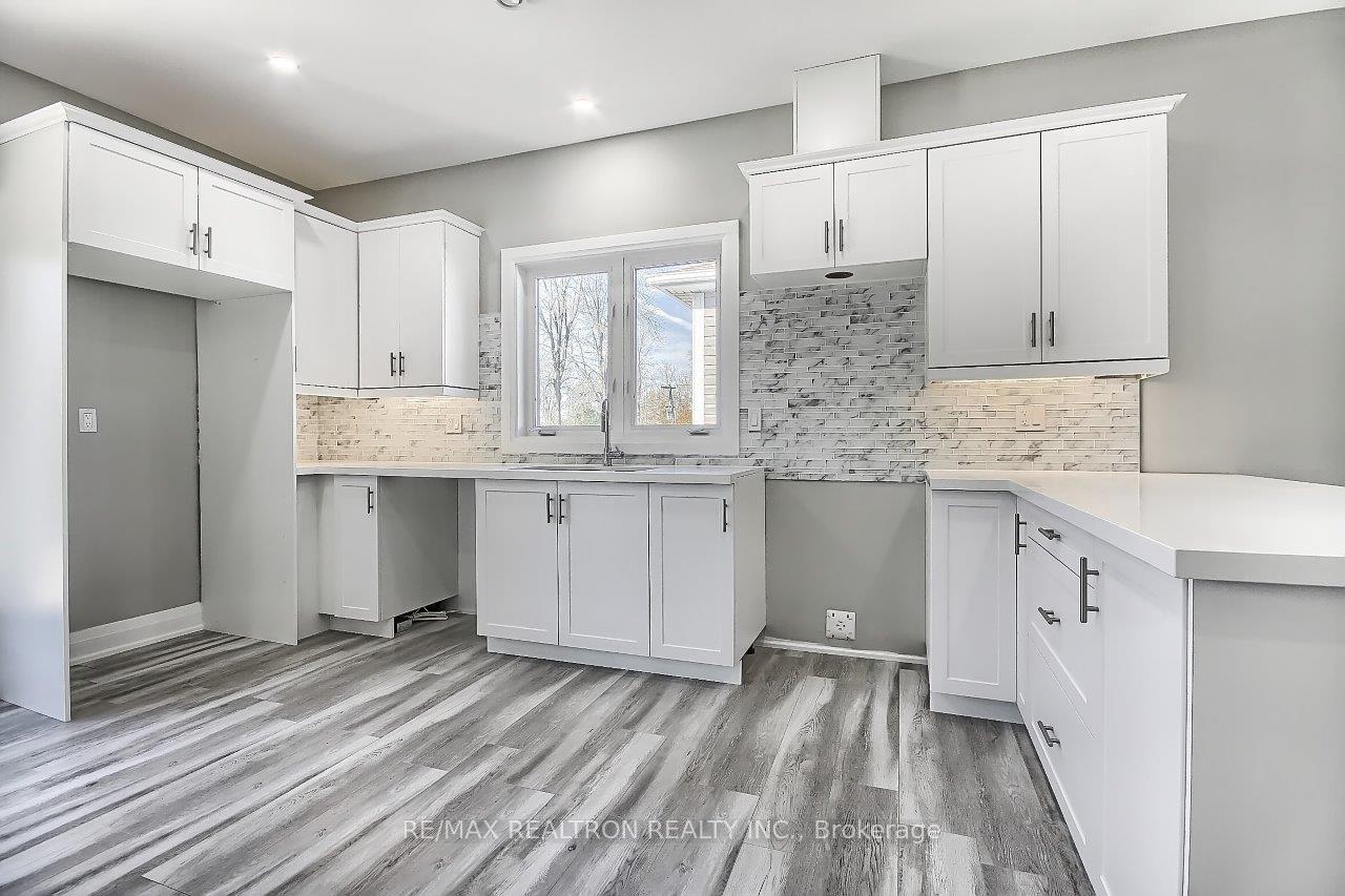 Photo 6 of 794 Rockaway Road, Georgina, Historic Lakeshore Communities — HOMEH