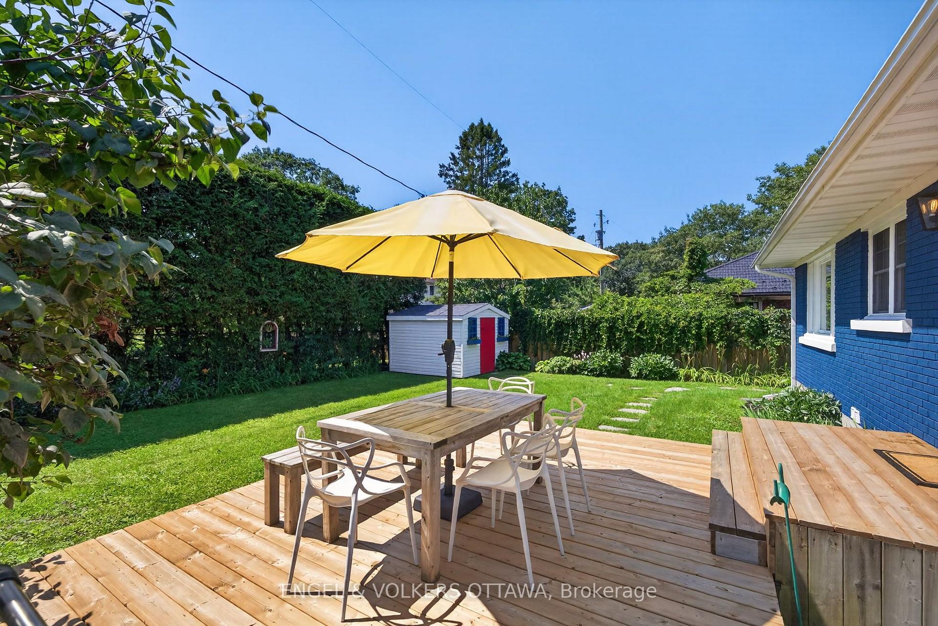 Photo 26 of 134 Rachael Avenue, Ottawa, Applewood Acres — HOMEH